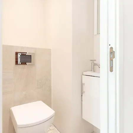 Apartment Maison Bianchi - 43 Promenade Des Anglais Nice